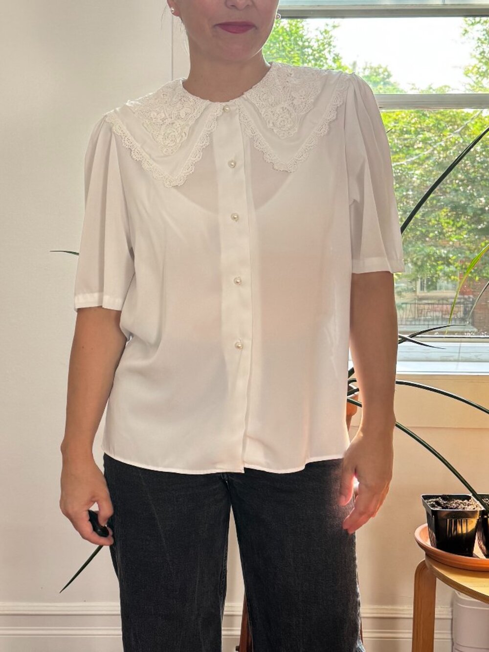 Vintage ELITE White Short Sleeve Blouse - Size M